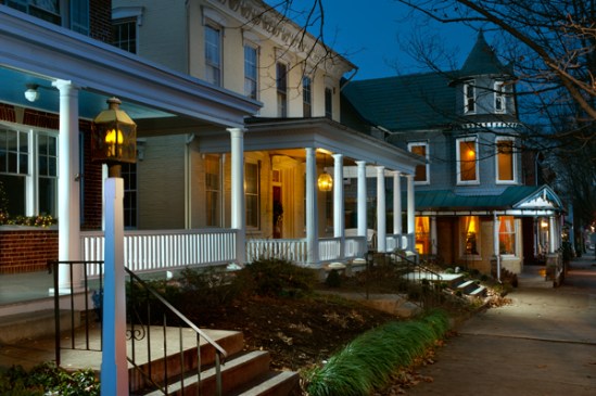 lititz-homes-columns