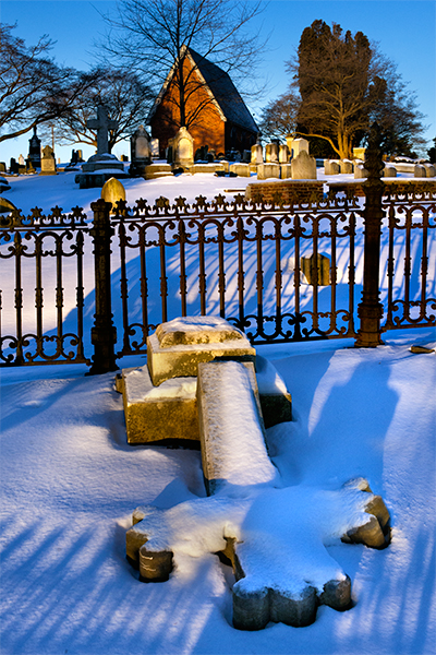 lancaster-cemetery-snowscene3