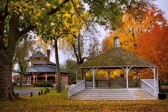 lititz-park-autumn
