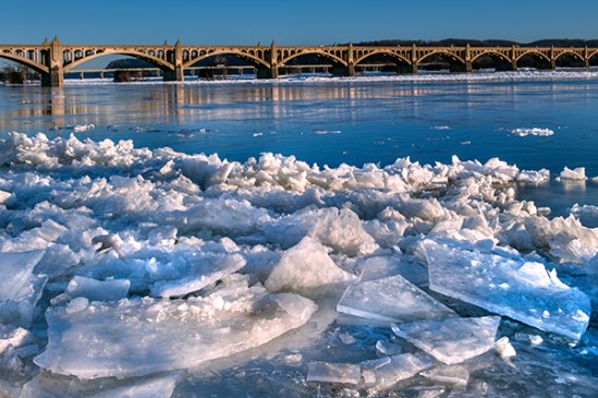 columbia-river-ice3