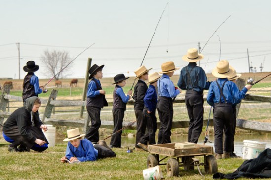amish-fishing-hole