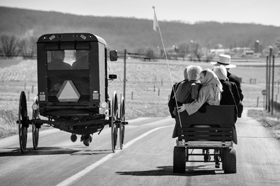 amish-passing-gear