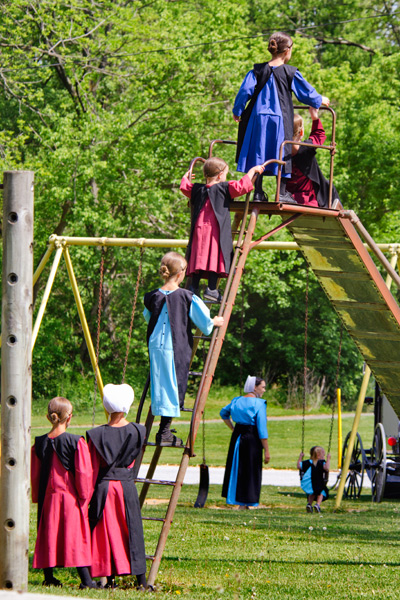 amish-sliding-board