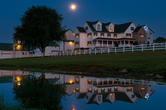 intercourse-star-barn