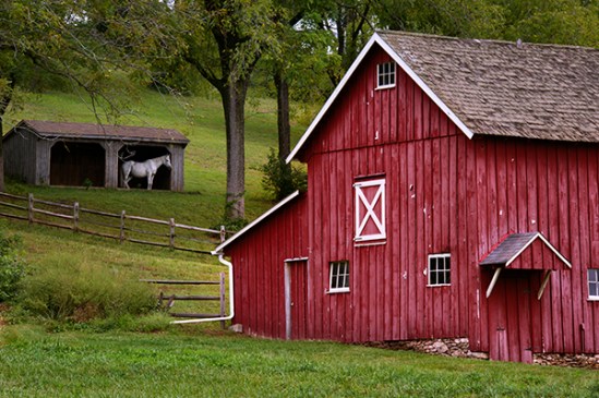 chester-red-barn