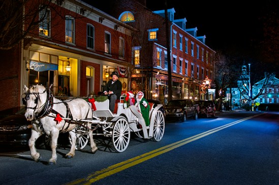 lititz-santa-carriage