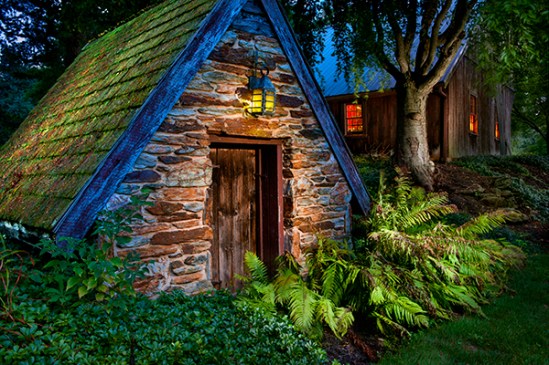 jims-landscaping-hobbit-hole